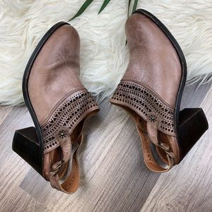 Ariat chaparral clogs size 9 casual leather